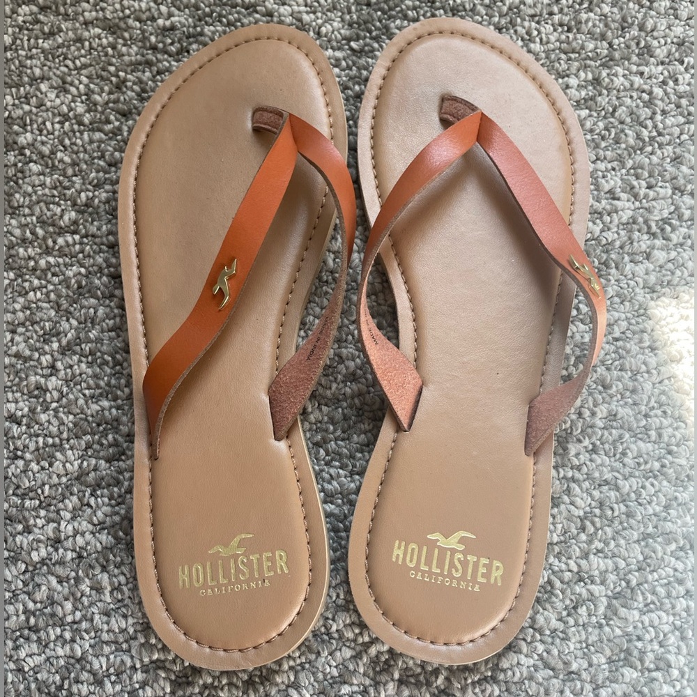 Hollister Tan Leather Flip Flops